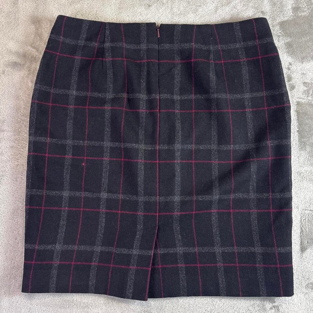 Talbots Plaid Wool Blend Skirt Womens 6P Petite Black Red Lined Classic - Picture 2 of 8